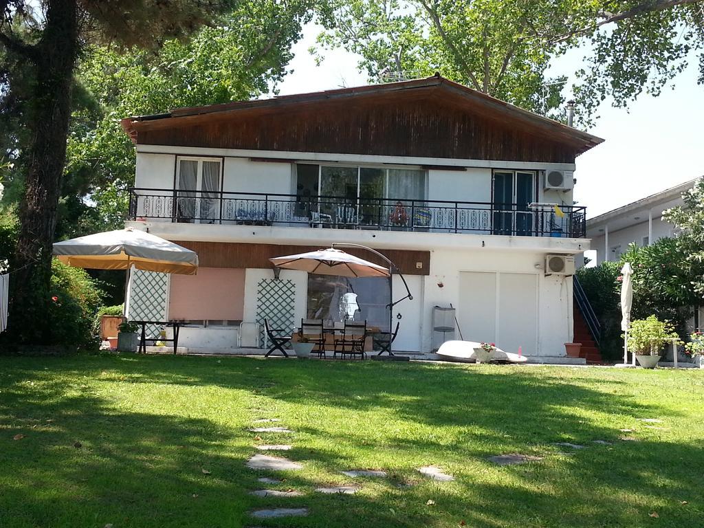 Lefka Appartement Hanioti Buitenkant foto